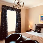 Hotel Royal 3*