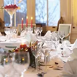 Royal Hotel