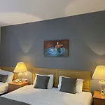 Hotel Royal 3*