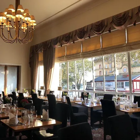 Royal Hotel