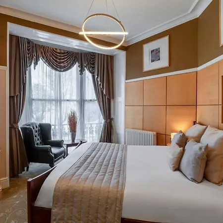 Hotel Royal