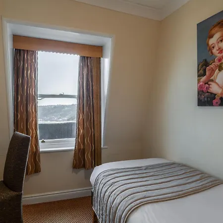 Hotel Royal 3*