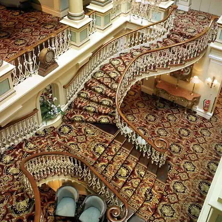 Royal Hotel