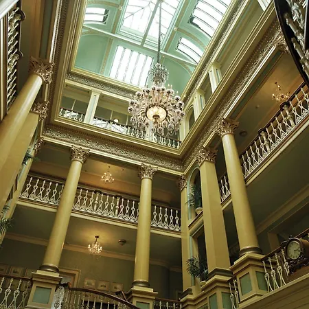 Royal Hotel