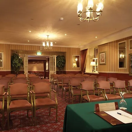 Royal Hotel